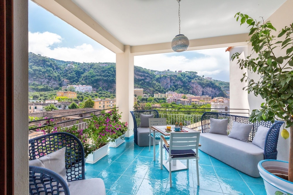 Sersale Suites 29/50