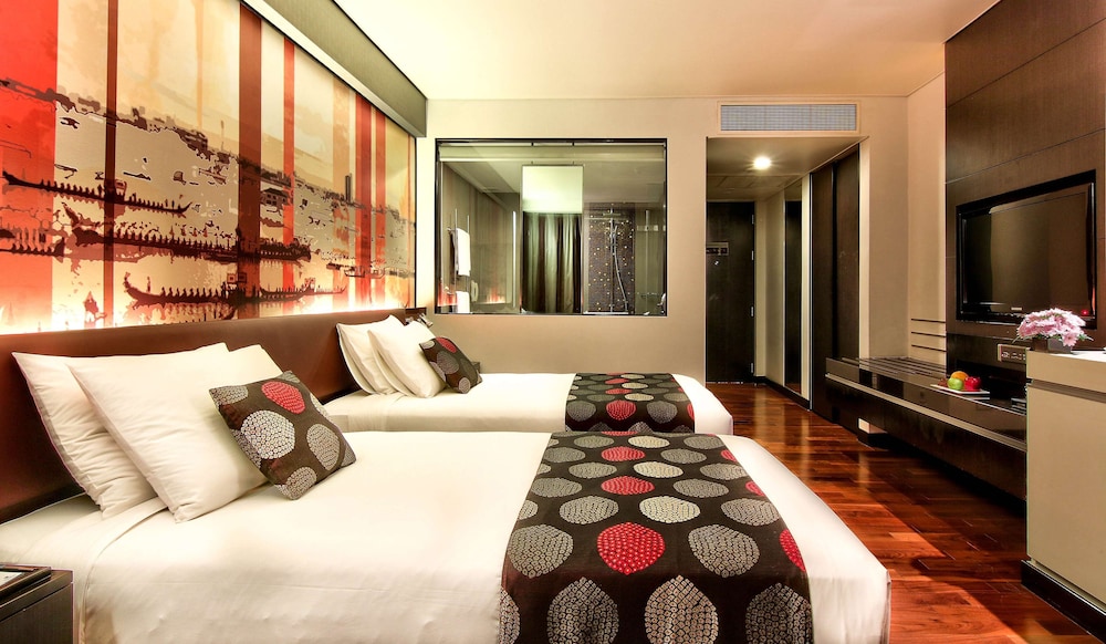 PARK PLAZA BANGKOK(SOI 18) 27/75
