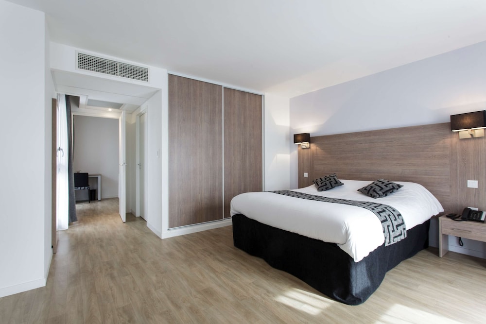 Aparthotel Adagio Access Massy Palaiseau 20/71