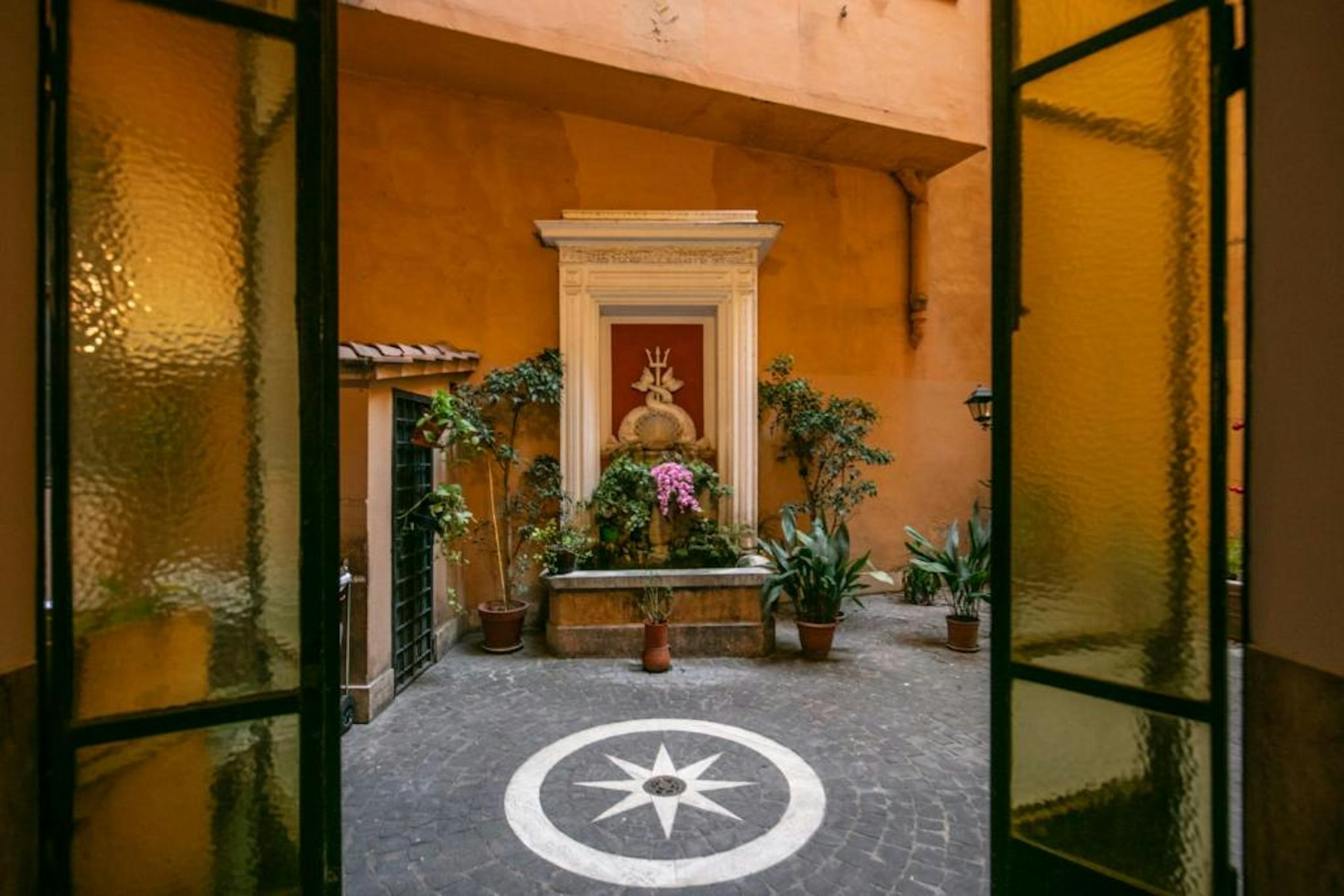 Piccola Navona Roof Garden 19/23