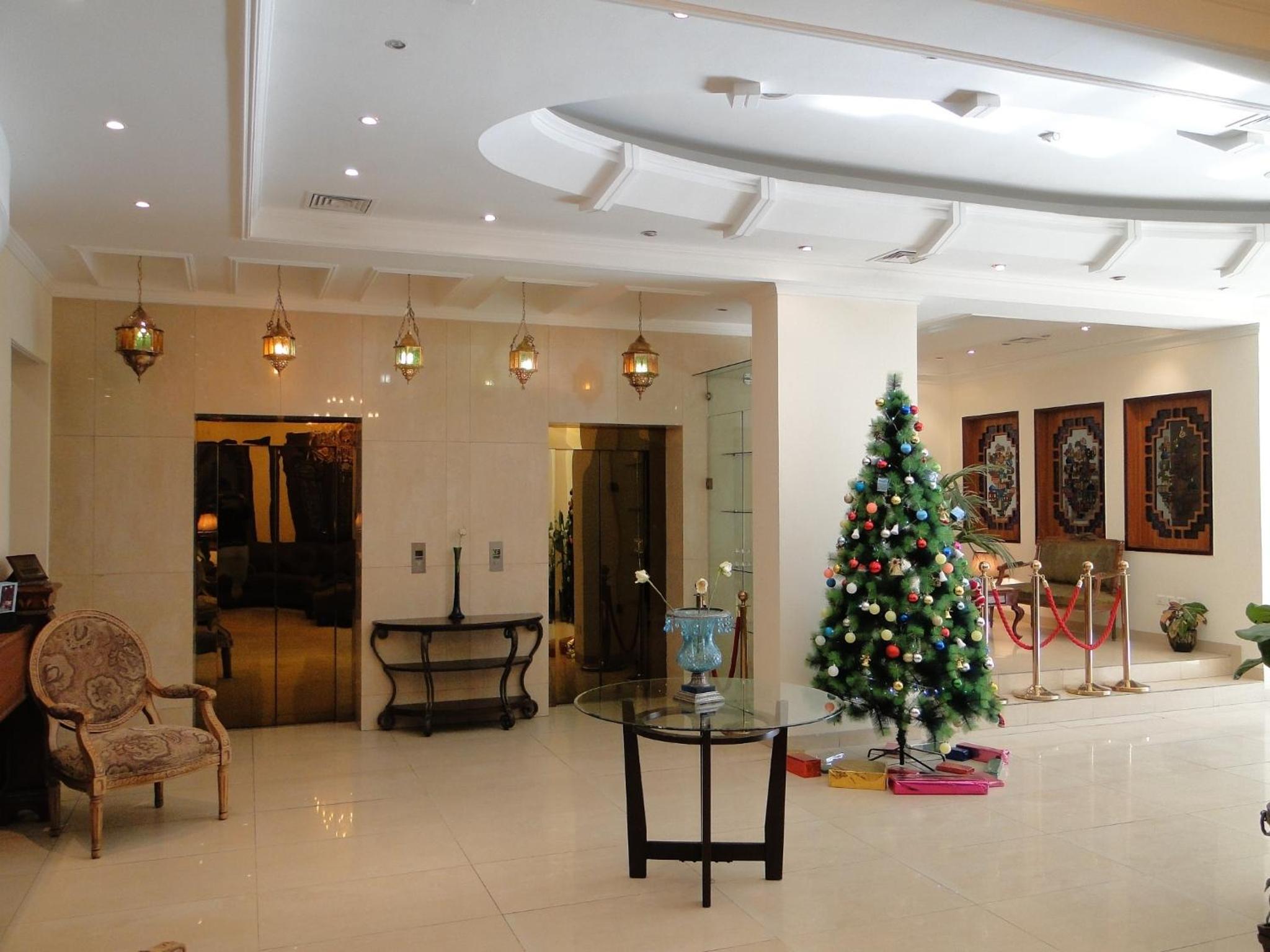 Shanasheel Palace Hotel 31/40