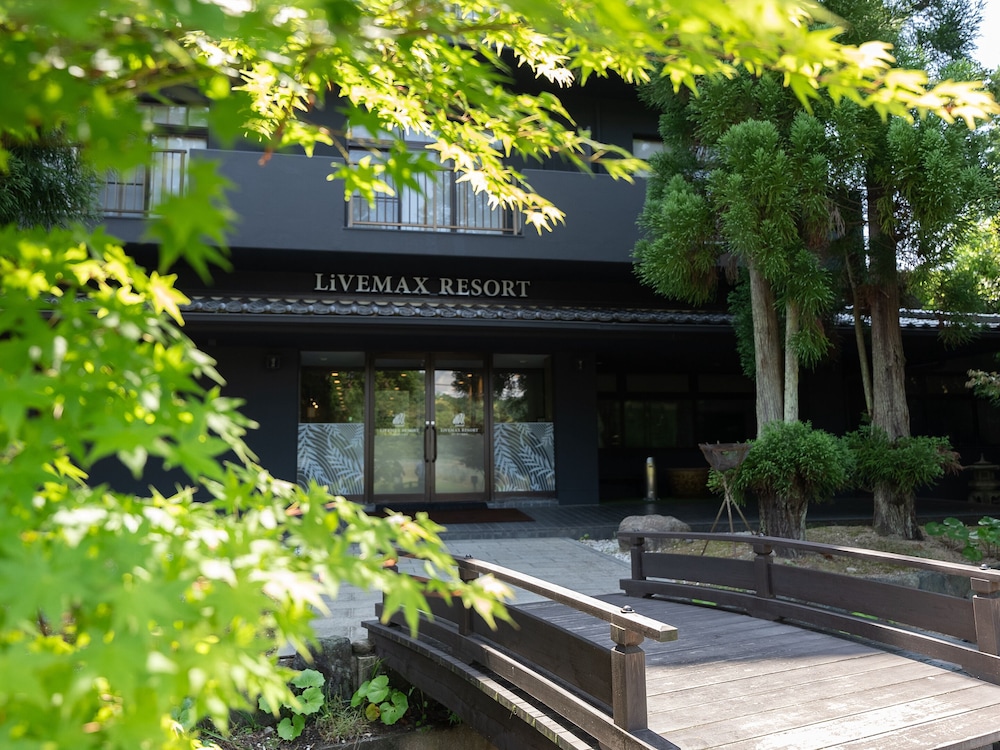 Livemax Resort Yuhigaura Kitu Onsen 2/50