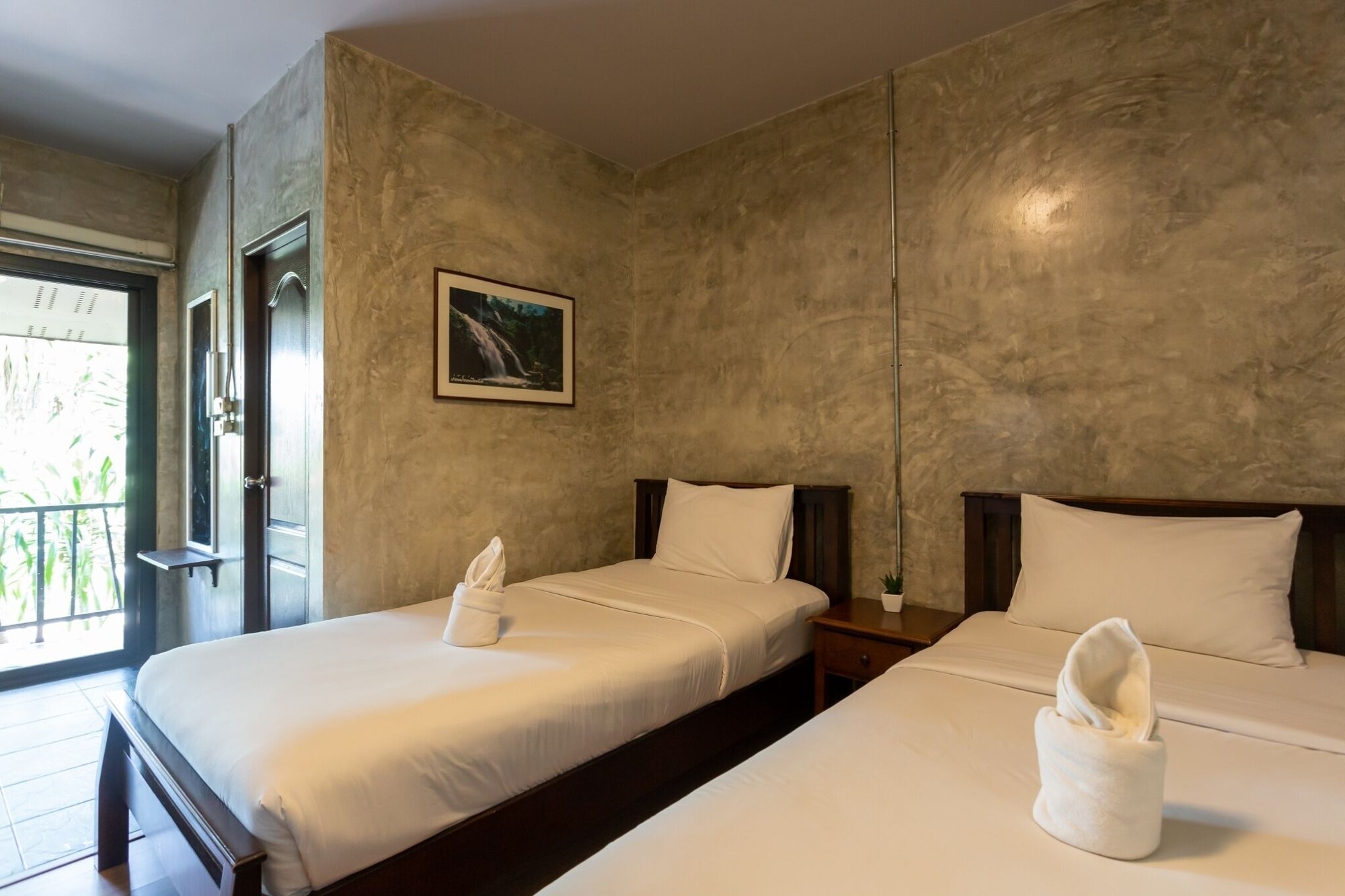 STANDARD, TWIN BEDS