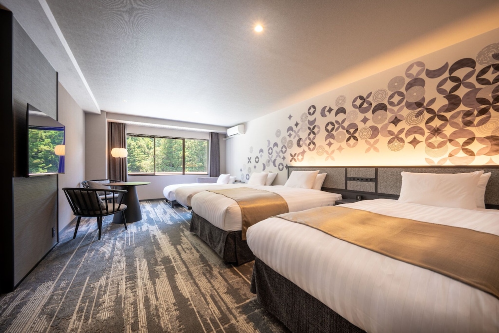 Western, Moderate, Twin Beds