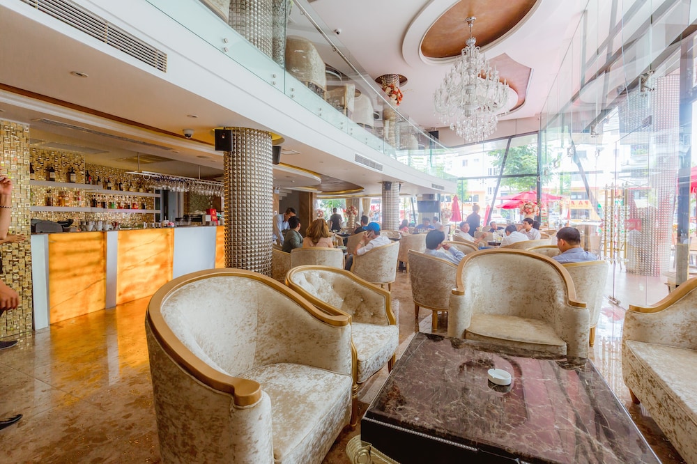 Hoang Trieu Hotel 37/49