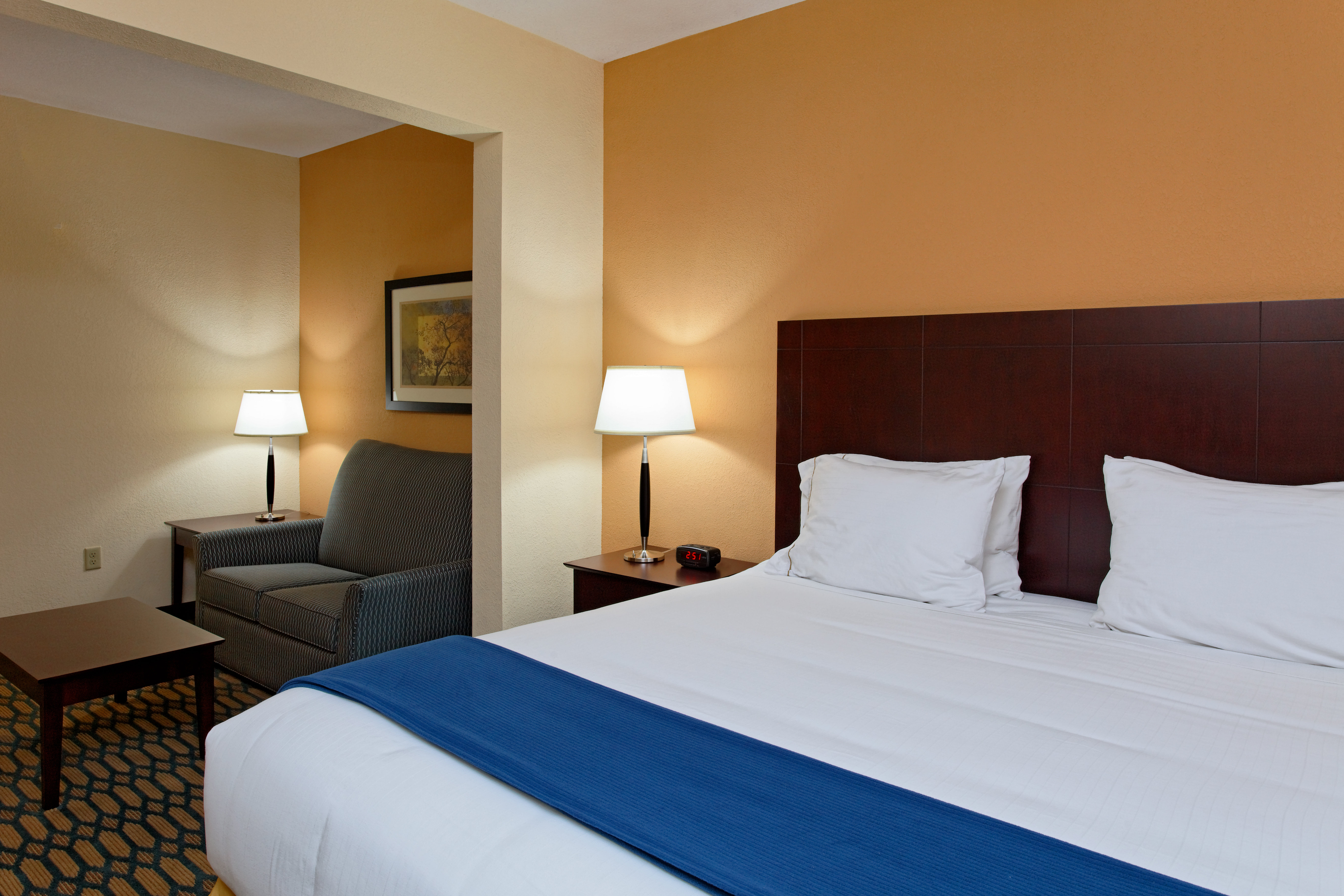 Holiday Inn Express Andalusia 8/33