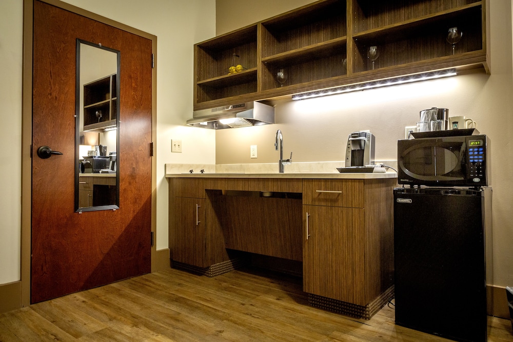 Hotel Arvon 11/50