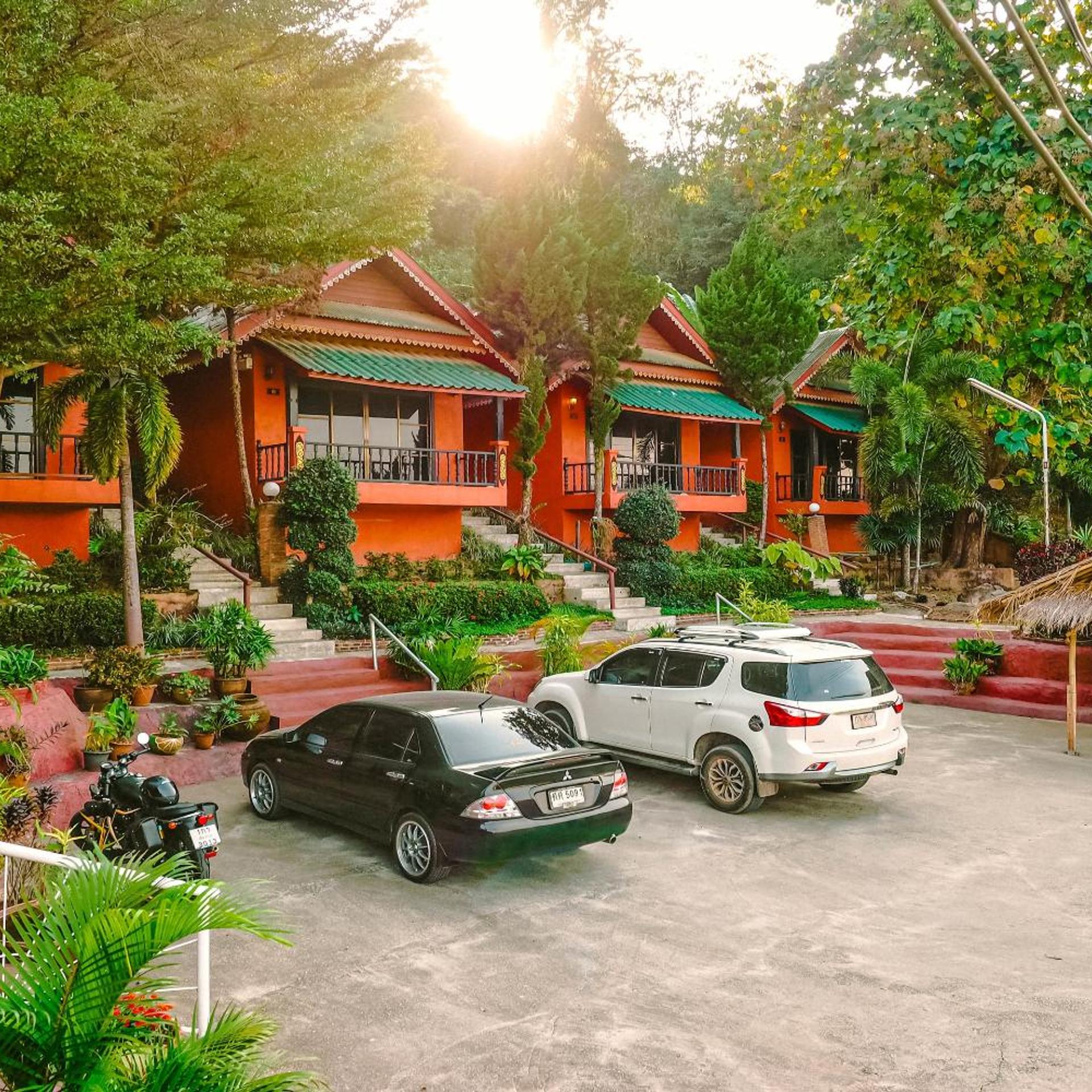OYO 490 Chiangsan Golden Land Resort2 24/26
