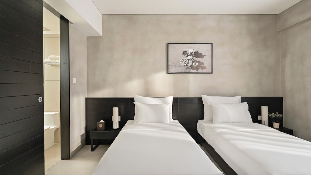 Triple E Hotel Metro Ben Thanh 18/50