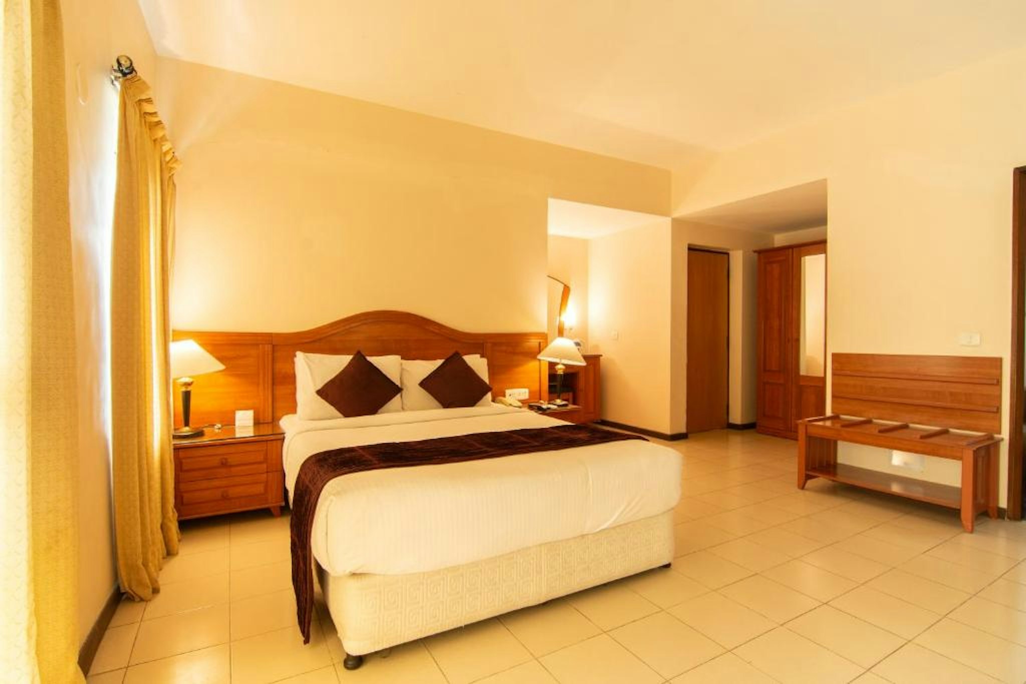 Halcyon Hotel Residences 11/55
