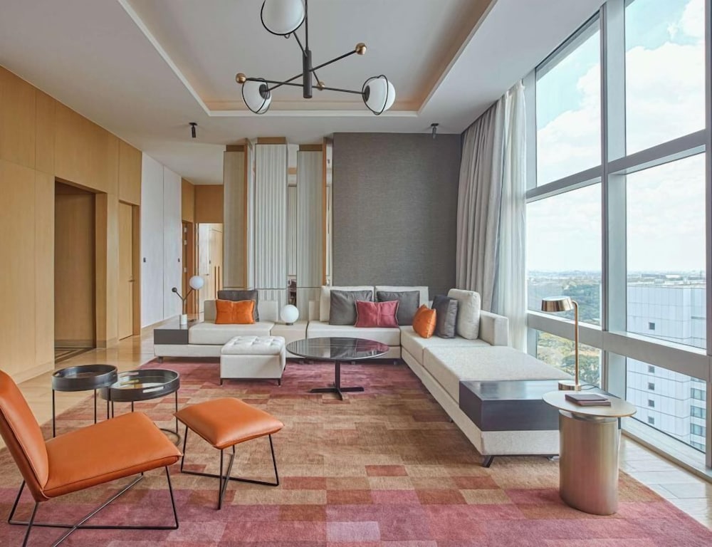 Swissotel Clark Philippines 40/60