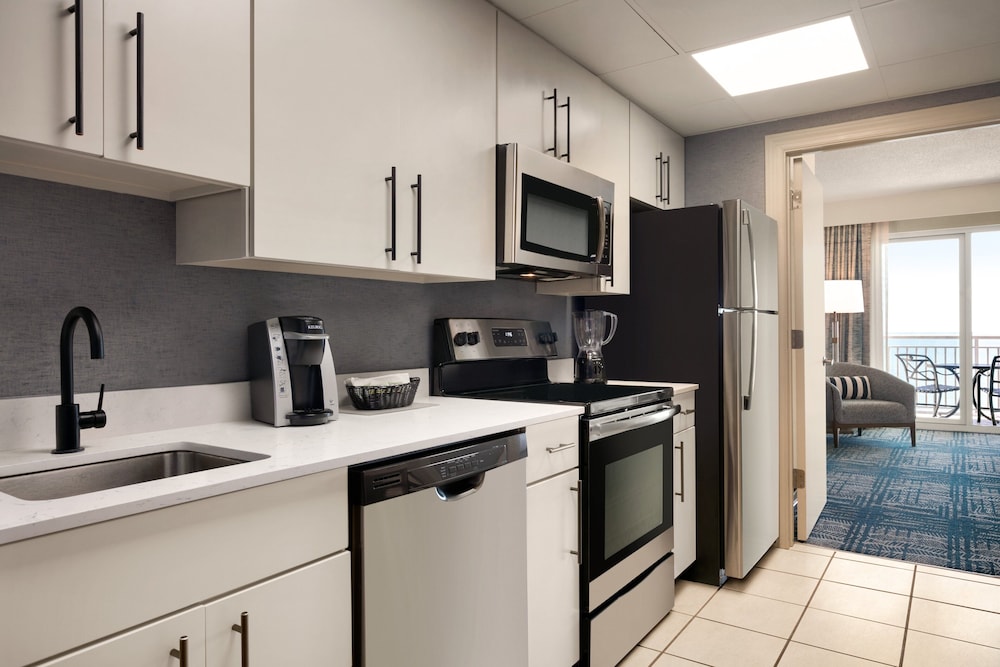 Holiday Inn Hotel And Suites Ocean City 13/78