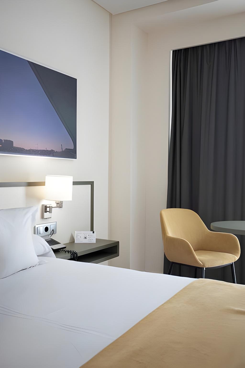 Superior, Queen and Twin Beds