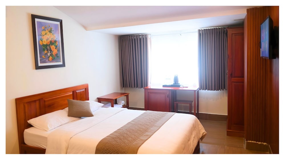 Nam Xuan Premium Hotel 19/68