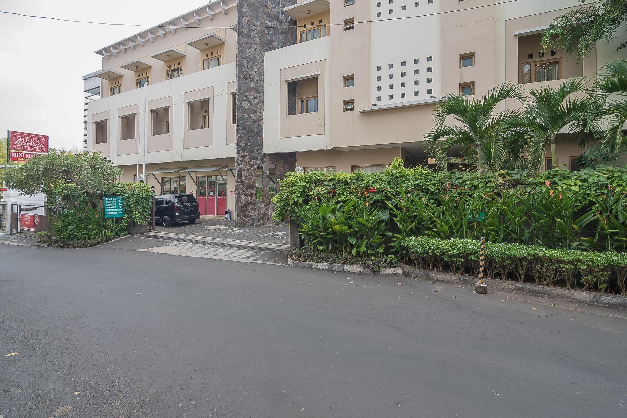 Cherry Homes Hotel And Residence 30/32