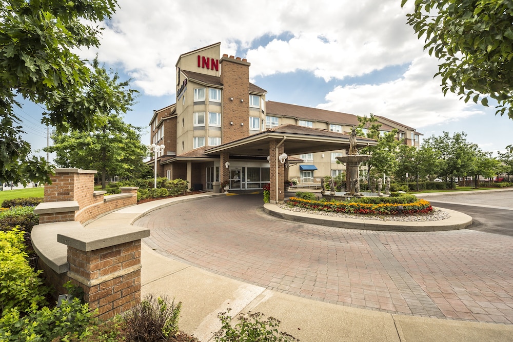 Monte Carlo Inn Brampton Suites 1/54