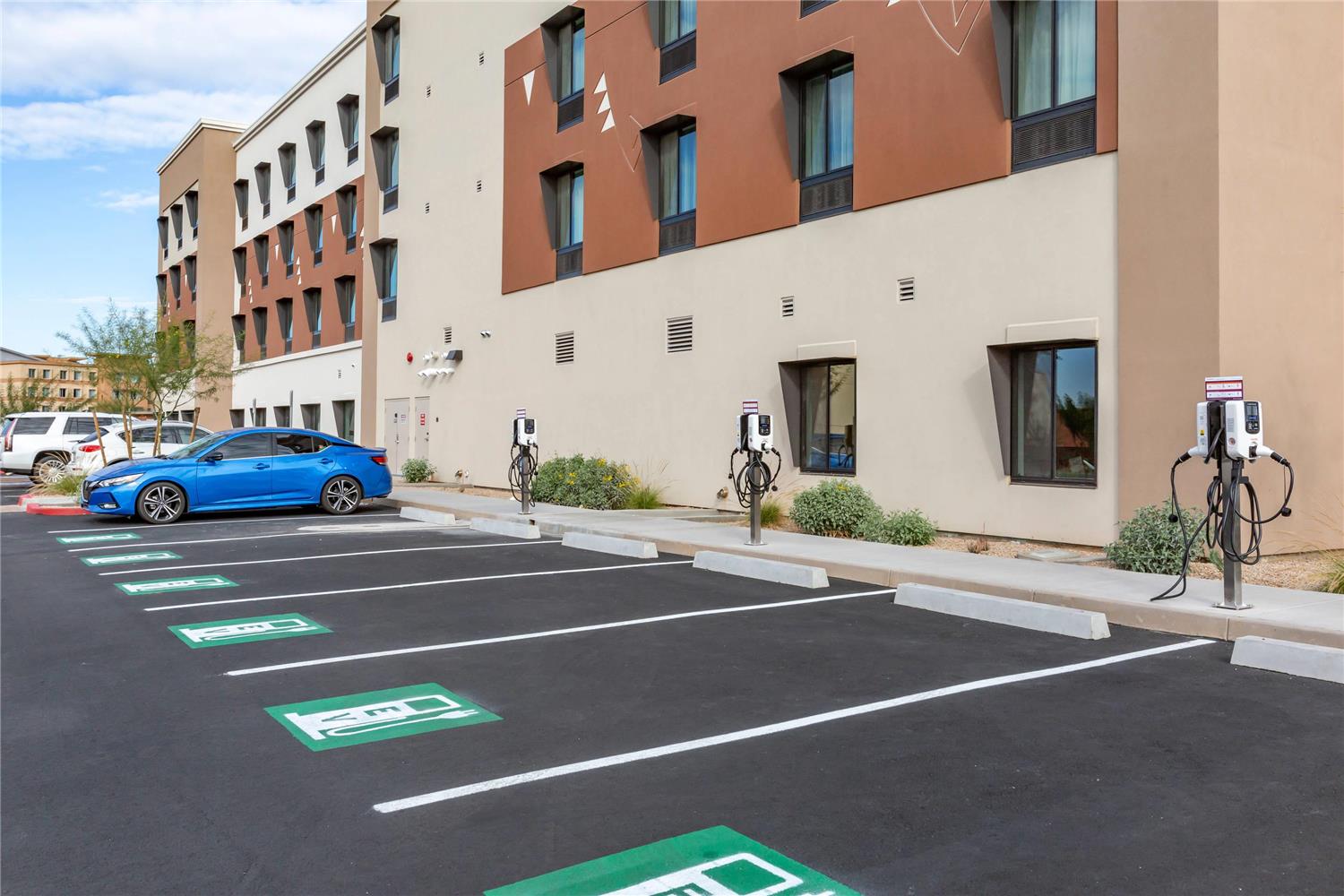 Comfort Suites Scottsdale Talking Stick Entertainment District 12/13