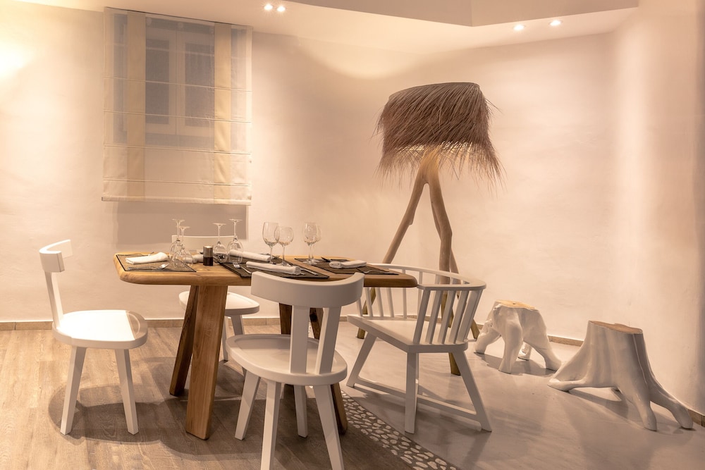 Harmony Boutique Hotel 51/64