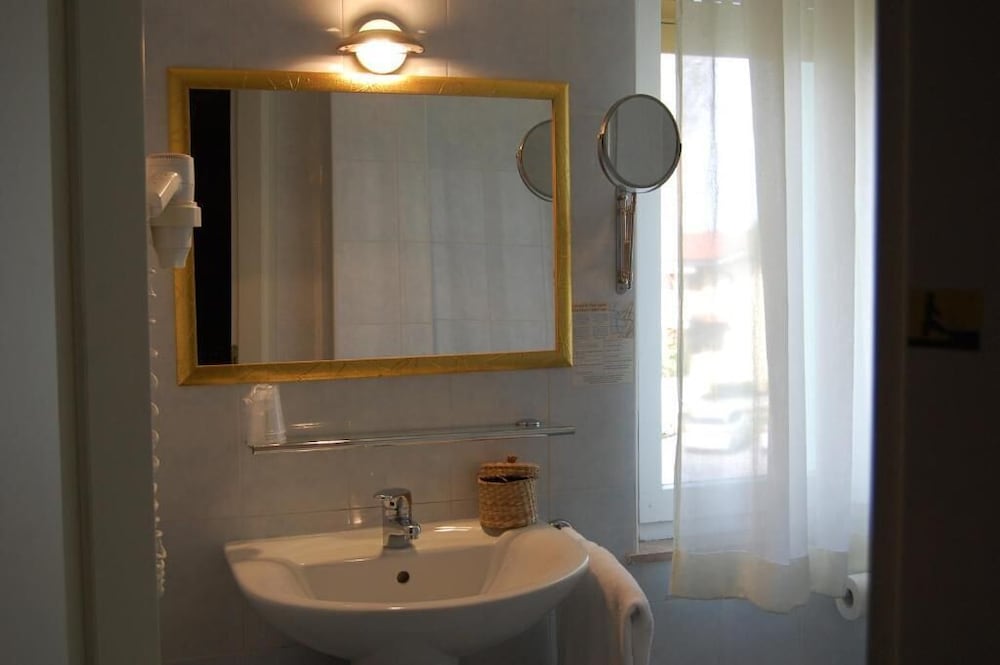 Hotel Irene 50/50