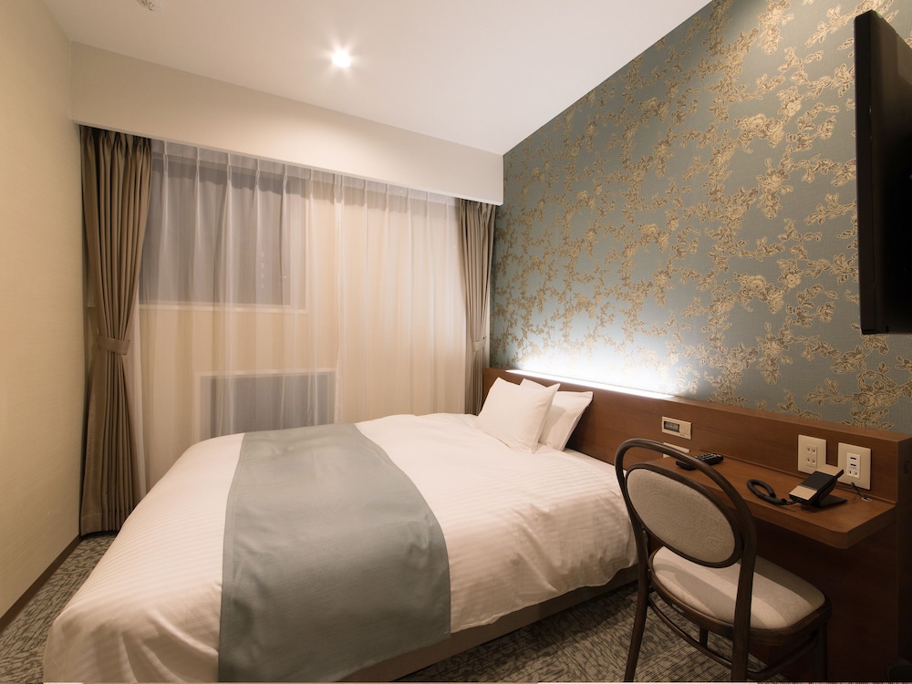 S.Training Center Hotel 14/58