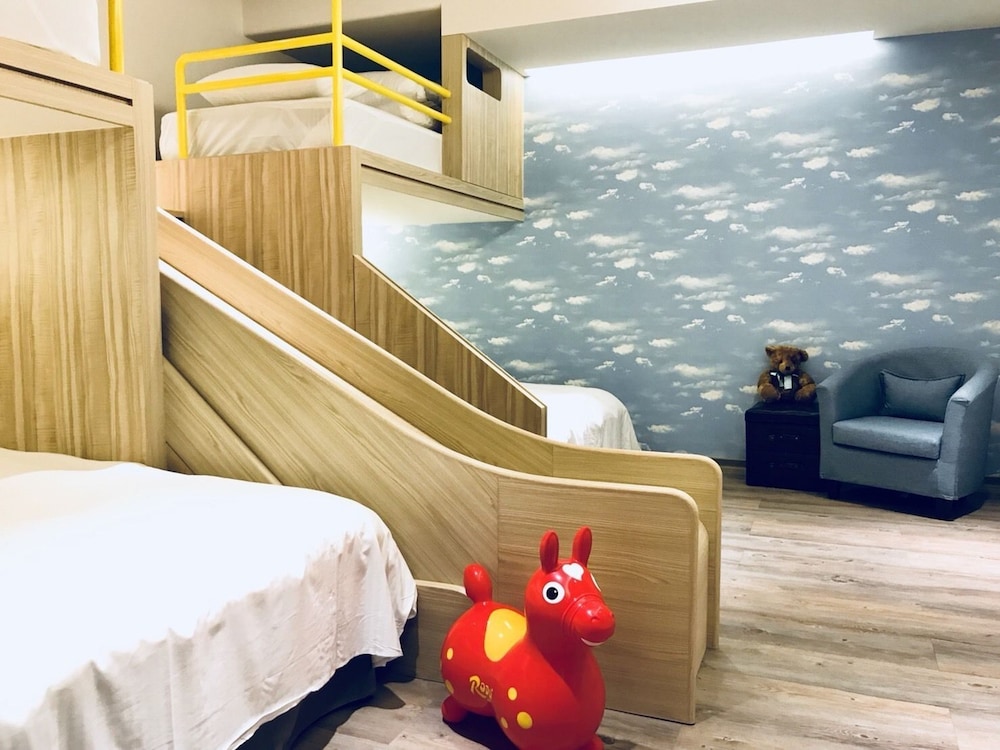 Hub Hotel 33/57