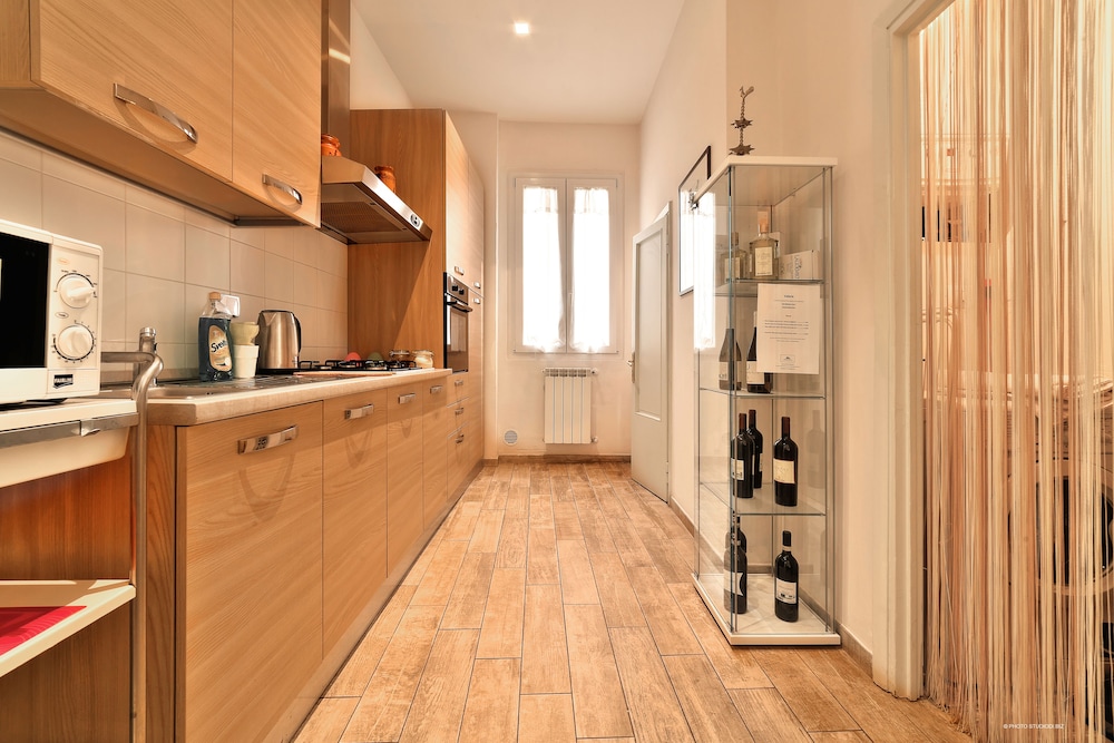 Wine Apartments Florence Colorino 19/19