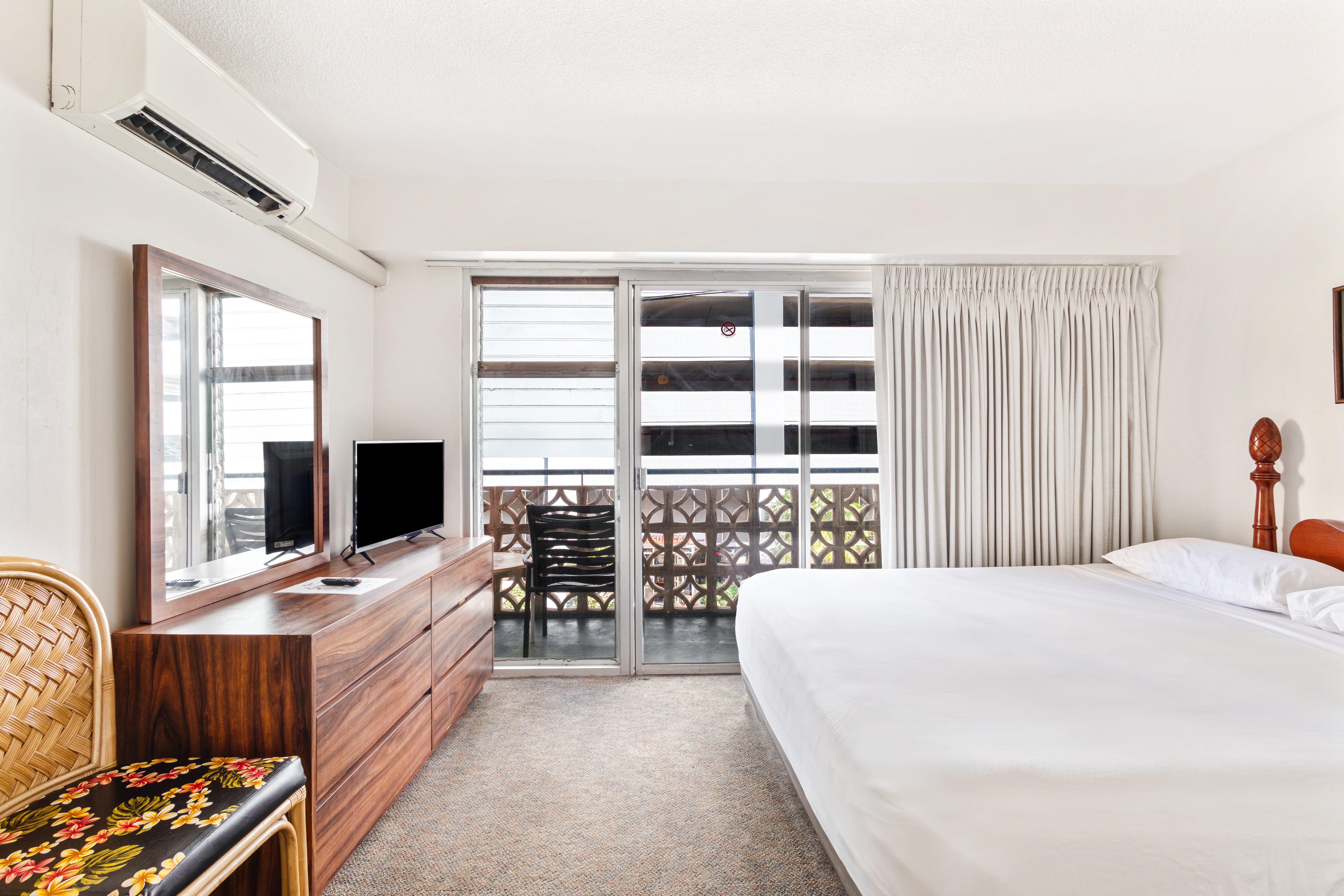Royal Grove Waikiki 15/52
