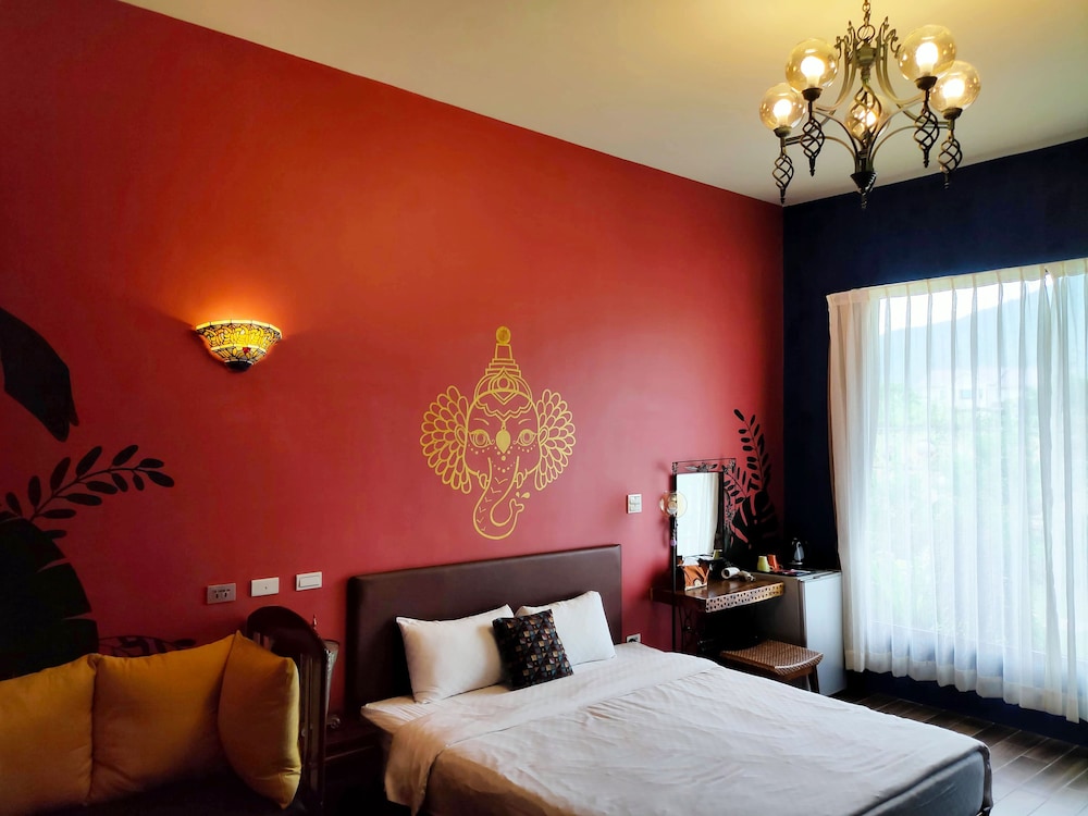 Zai Yan-Yan B&B 16/54