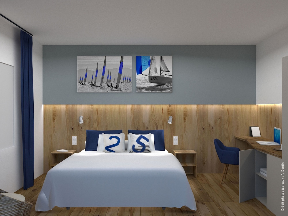 Hotel des Marins 9/50