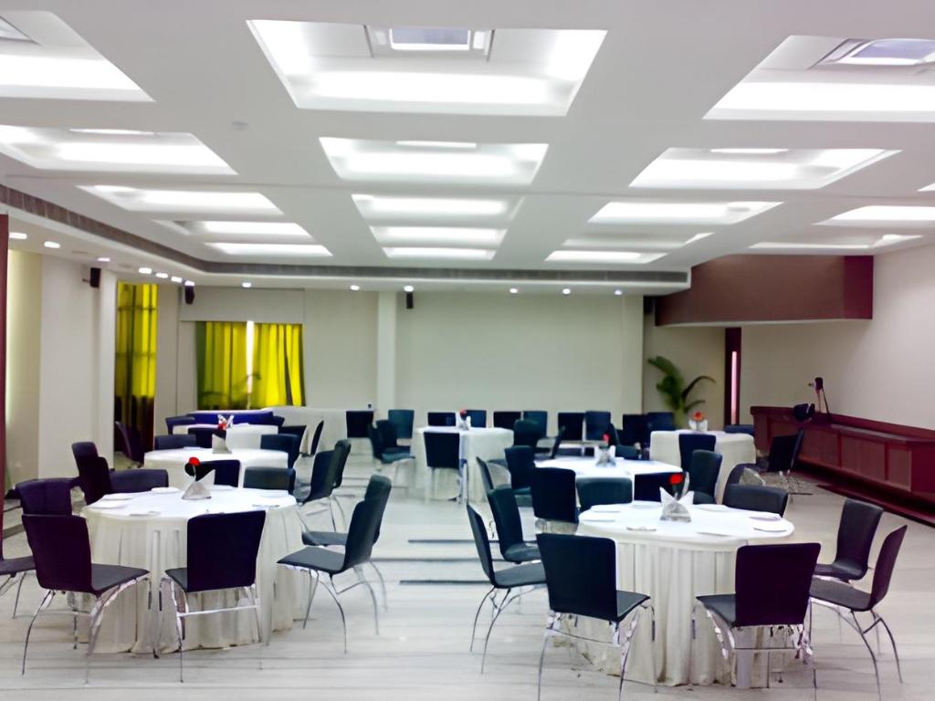 Hotel Green Horizon 12/12