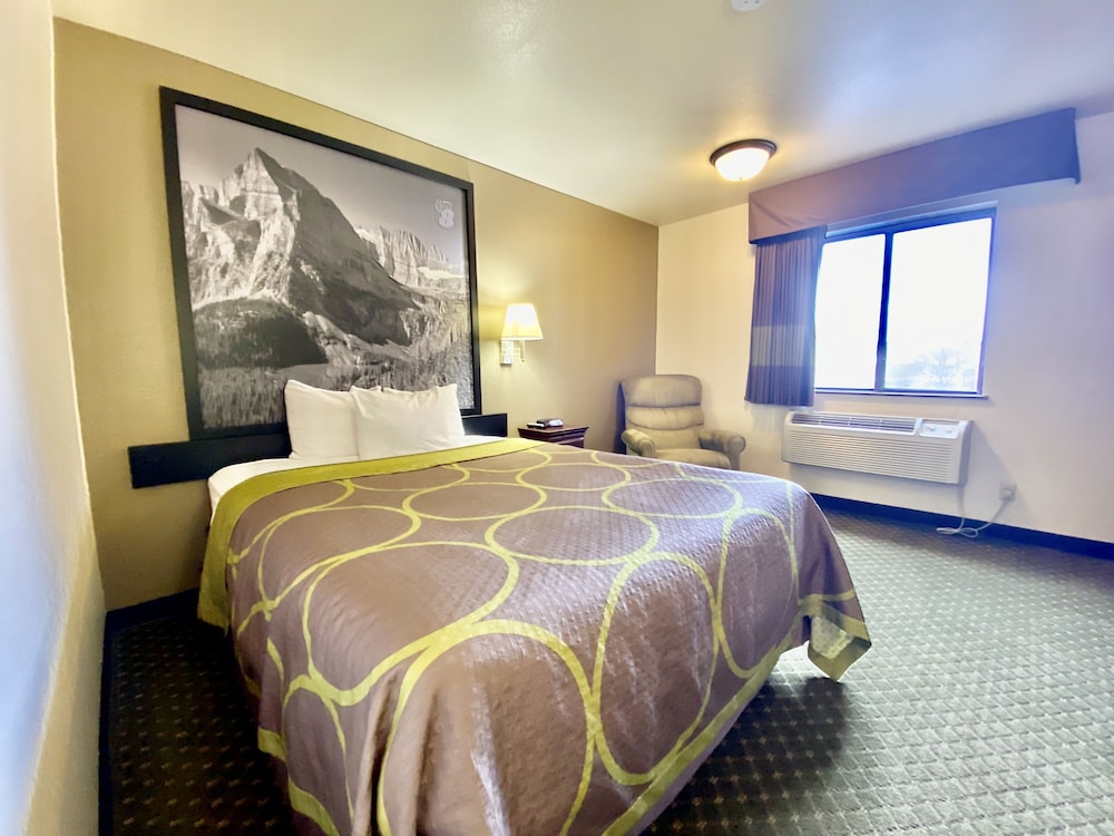 Super 8 By Wyndham Butte Mt 15/51