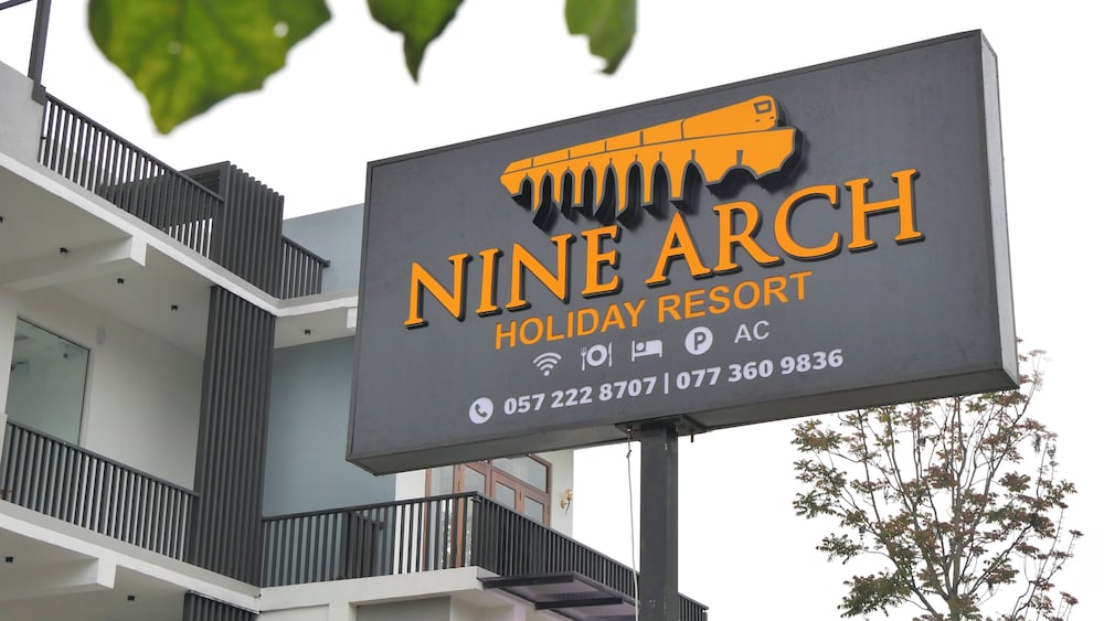 Nine Arch Holiday Resort 3/56