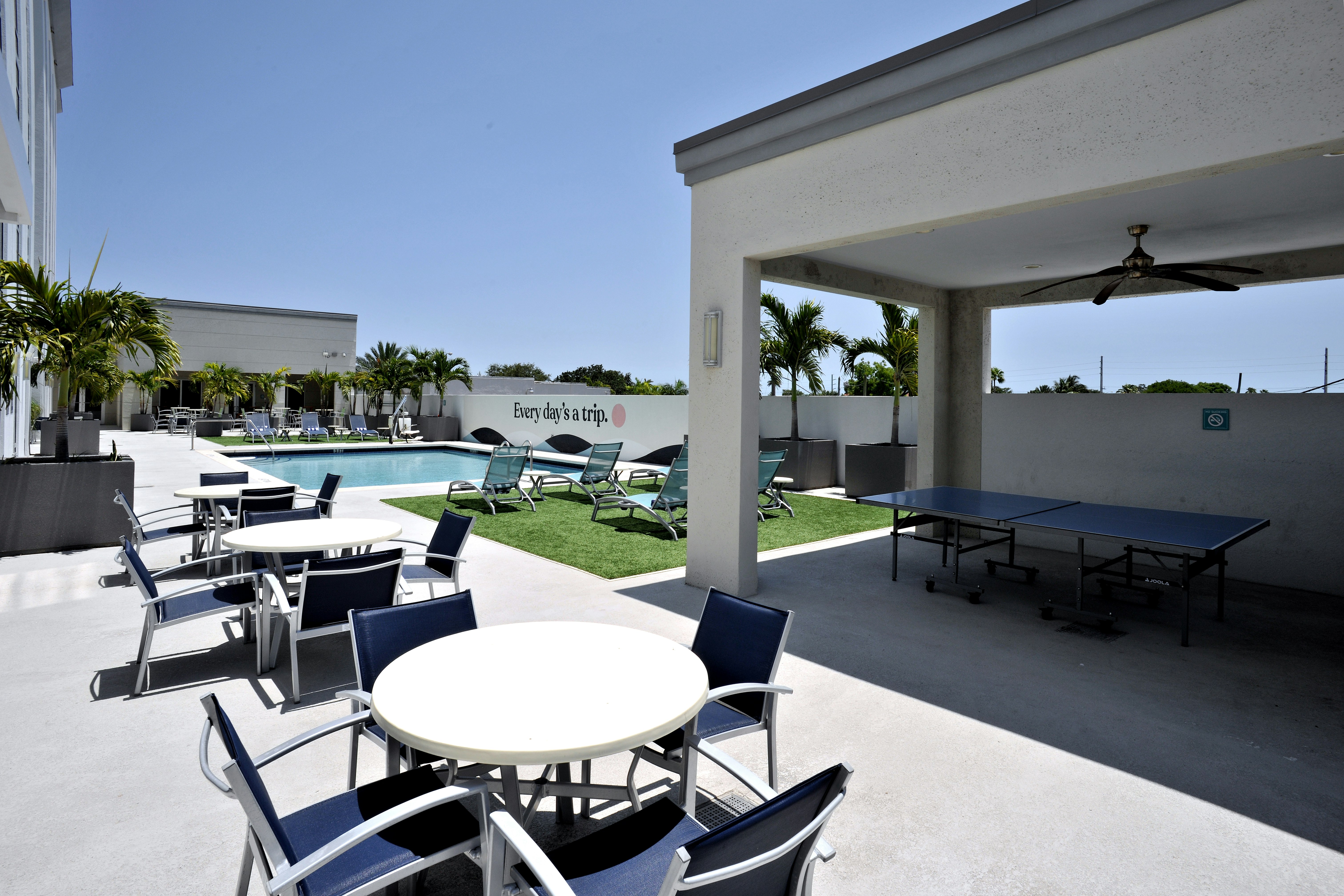Hotel Dello Fort Lauderdale Airport, Tapestry Collection by Hilton 8/18