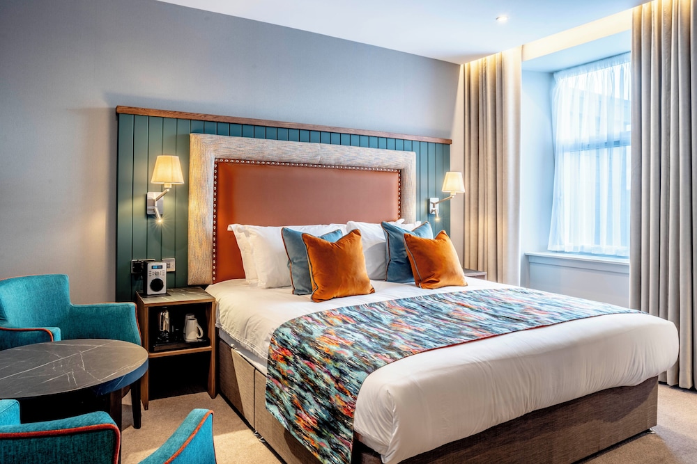 Star Hotel Kingussie 8/28