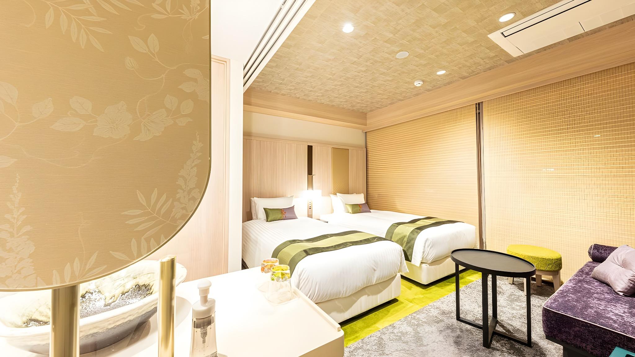 Moderate, Twin Beds, Main Building