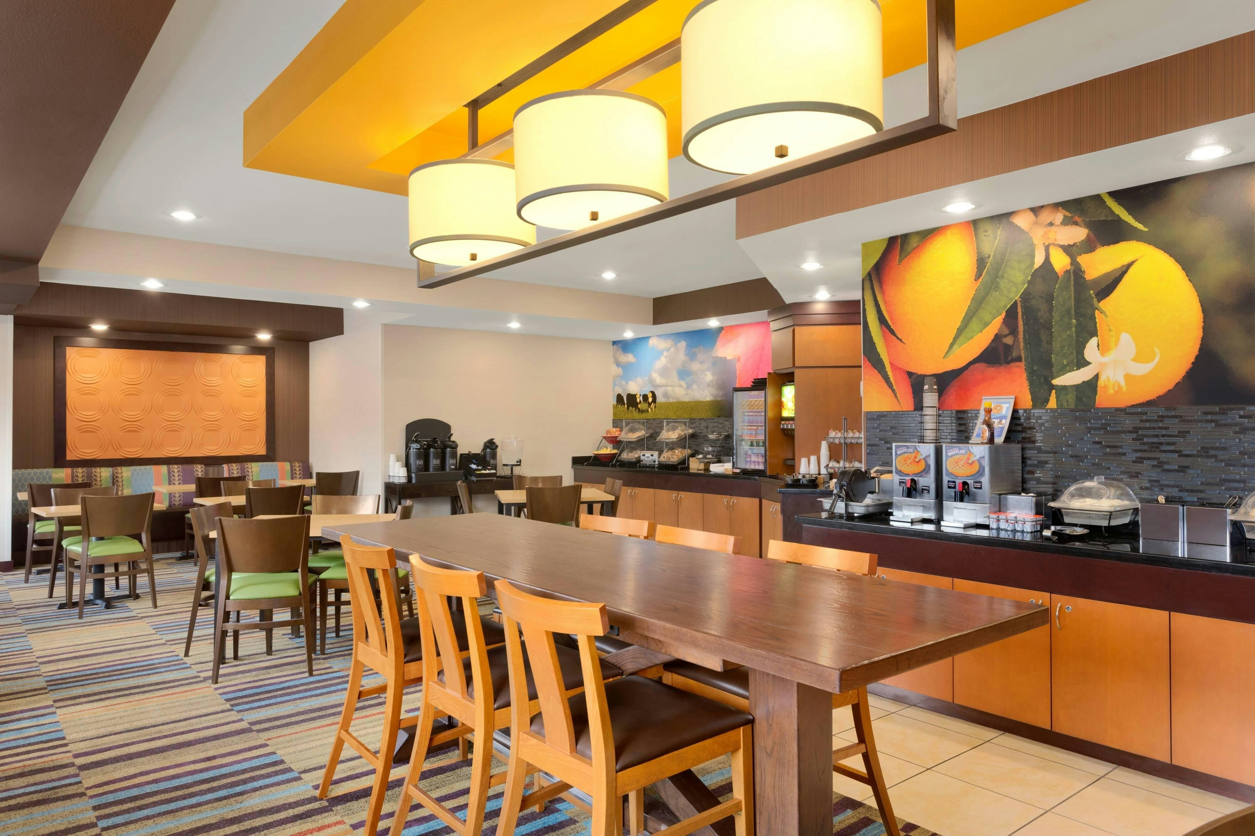 SureStay by Best Western Norman 27/29