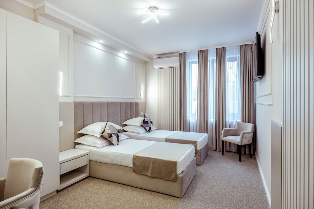La Strada Boutique Villa 15/70