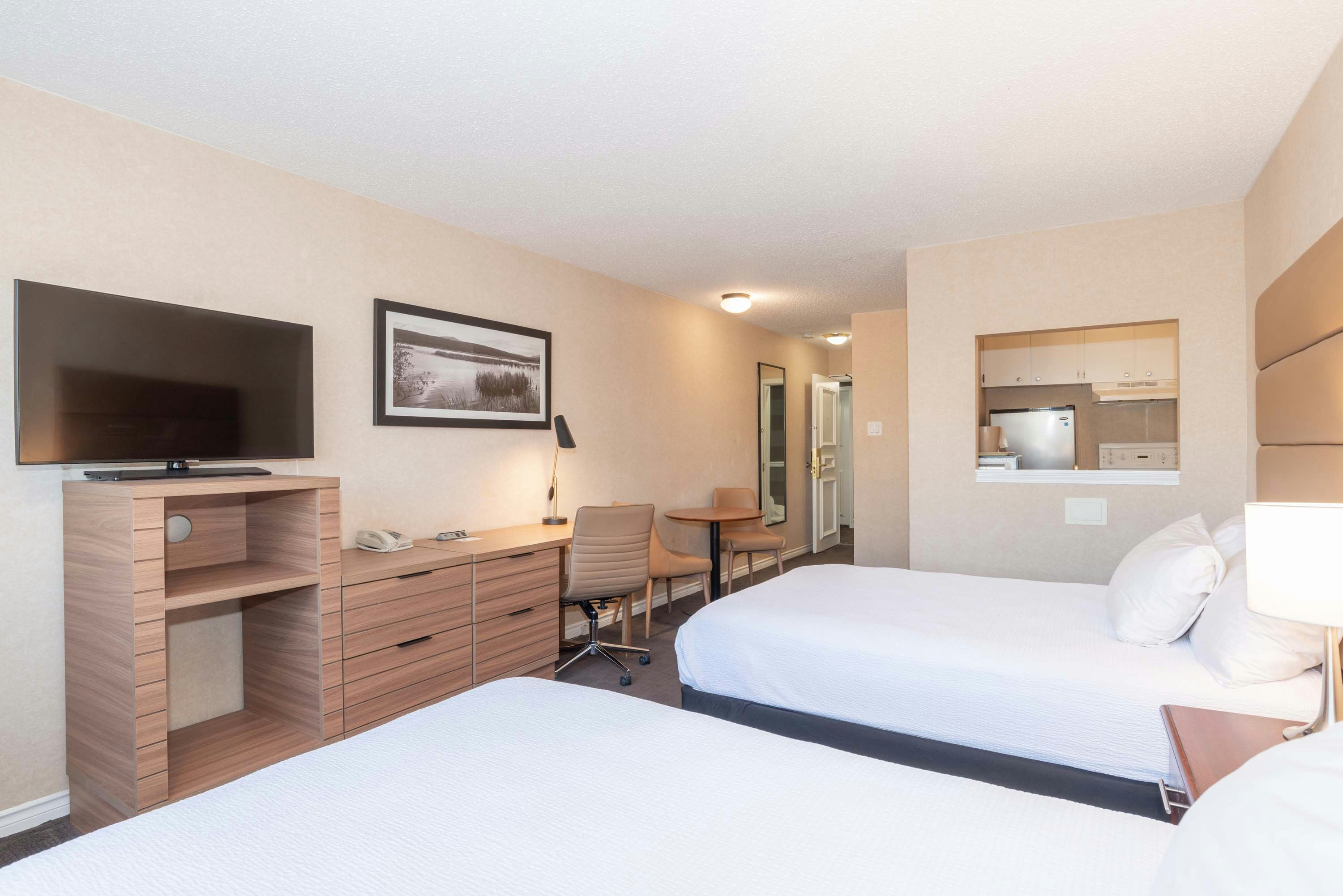 Standard, 2 Double Beds, Kitchen
