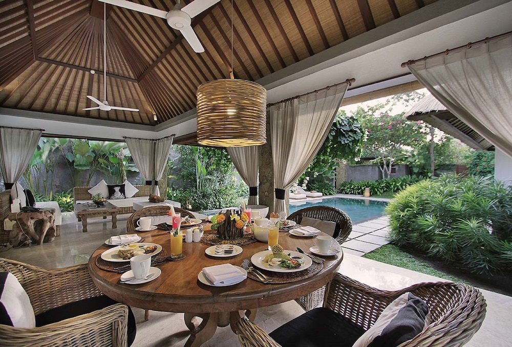 The One Boutique Villa 38/50