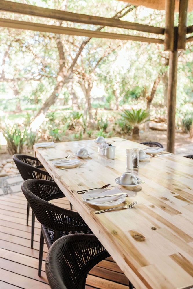 Moditlo River Lodge 30/50