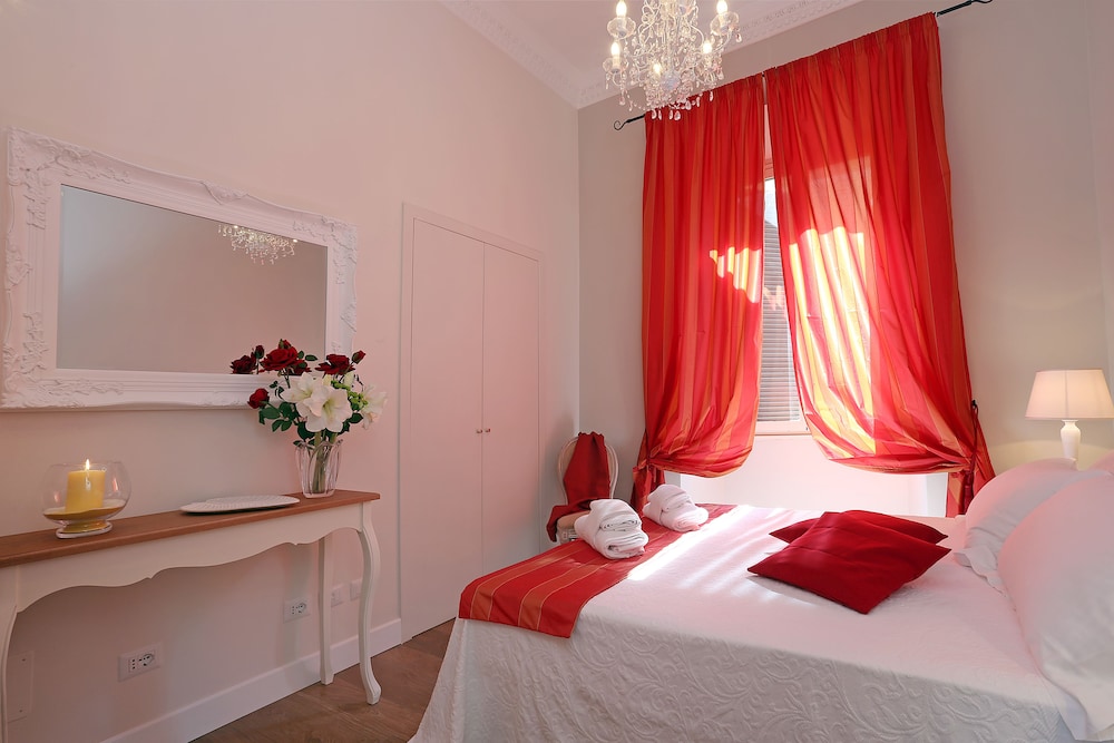 Spagna Art & Suites 11/58