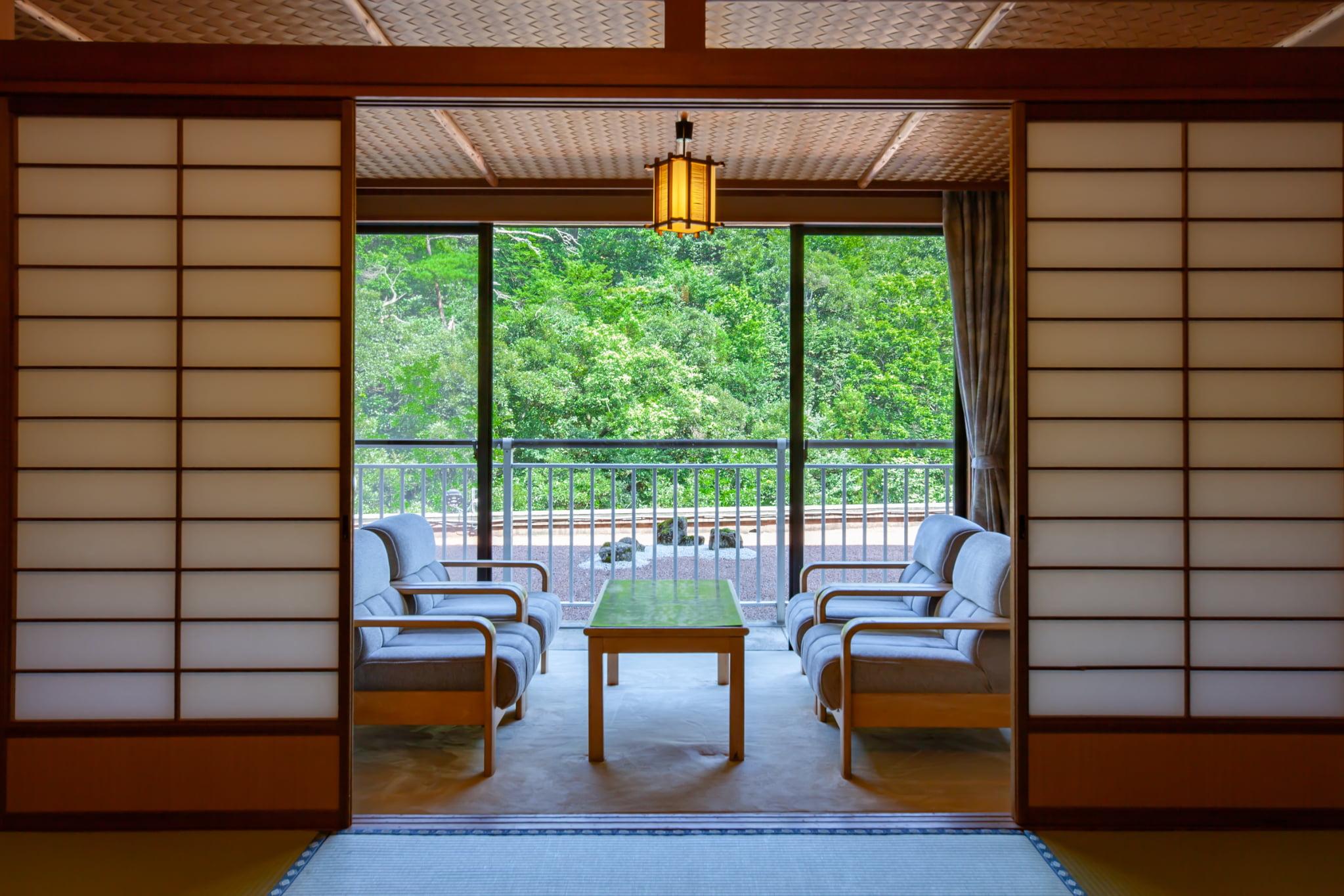 Japanese, Yamanaka Onsen Shirasagiyu Tawaraya 2/2