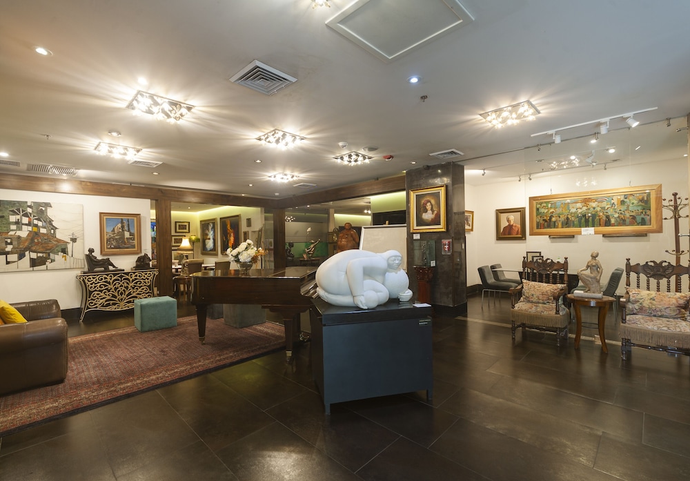 Studio Hotel Boutique 62/75