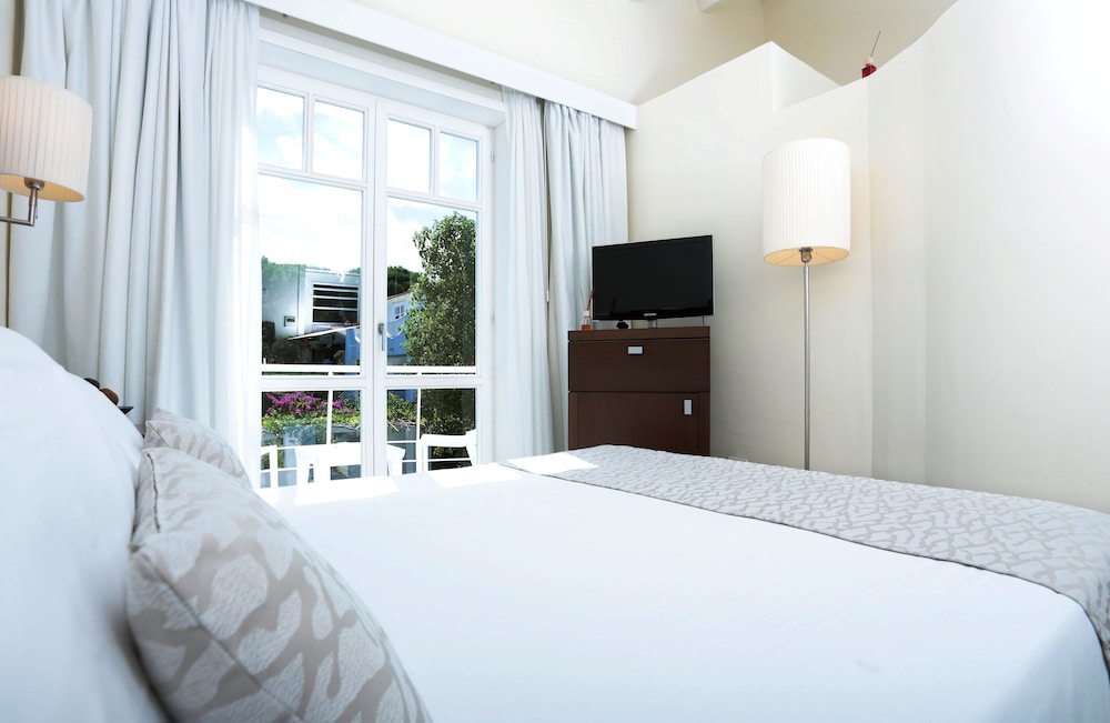 Felix La Coluccia Hotel 14/67