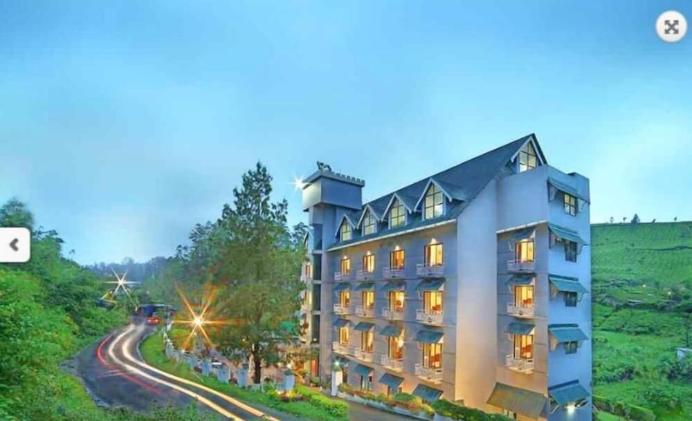 Hotel C7 2/43