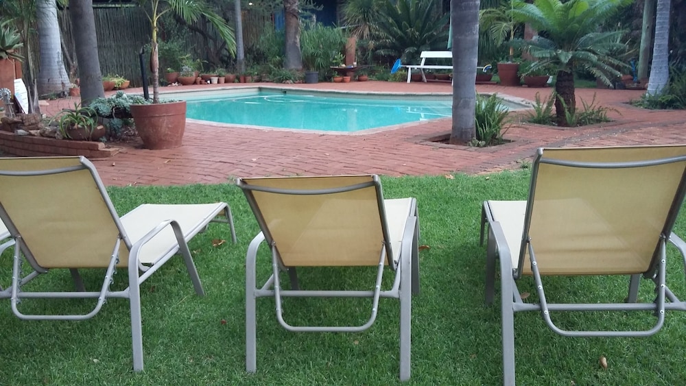 Destiny Inn Lodge 30/40