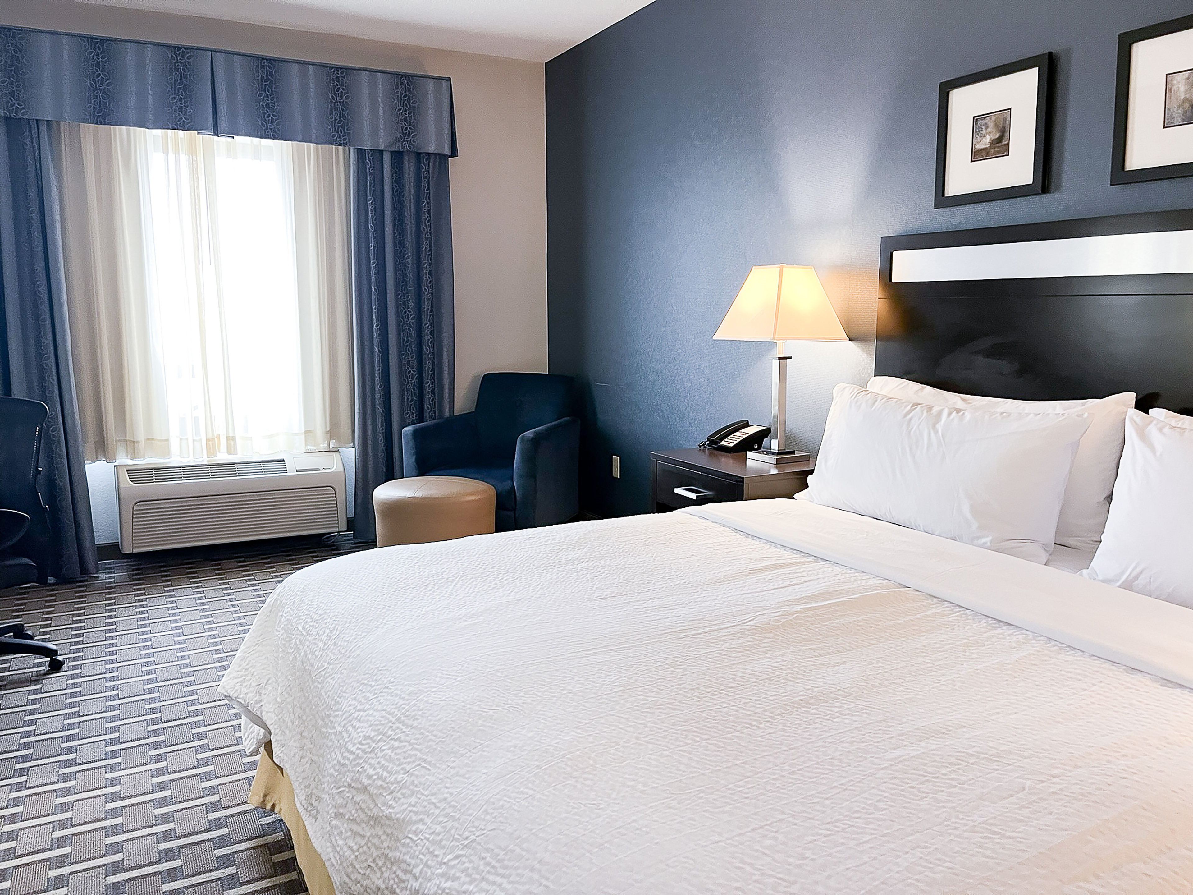 Holiday Inn Express Hotel And Suites Morton Peoria Area 18/70