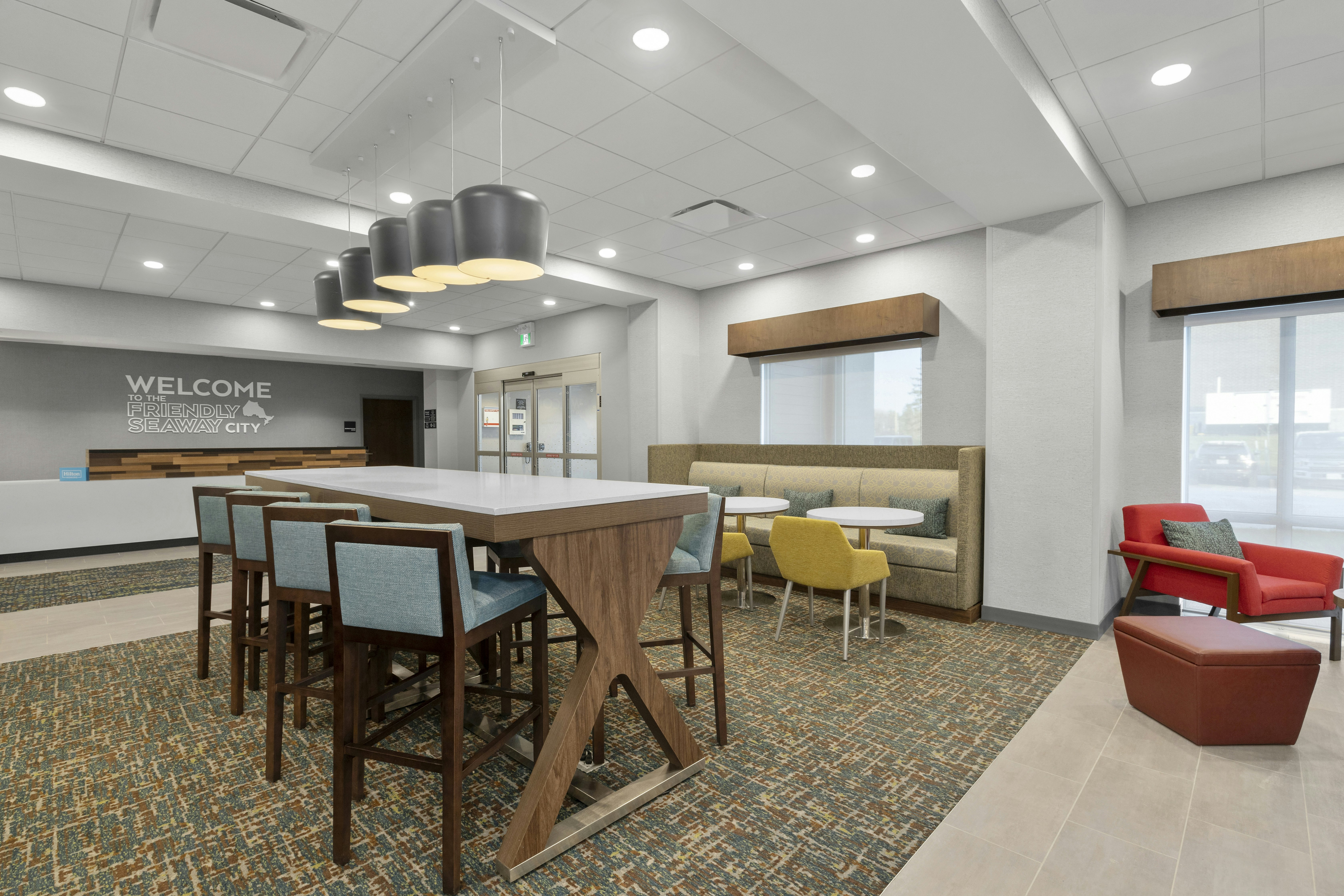 Hampton Inn by Hilton Cornwall 19/26