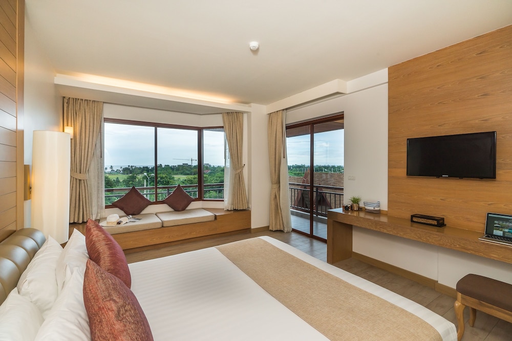 Ayrest Hotel 28/67
