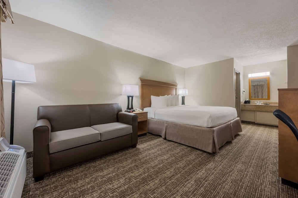 Best Western University Inn 14/42